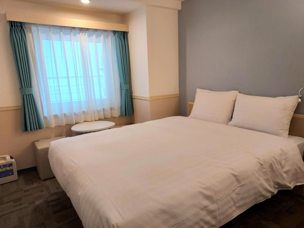 Toyoko Inn Changwon Exterior foto